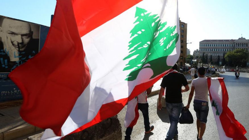 45432d188a-Daher__Το-κίνημα-Εσείς-Βρομάτε-του-ΛιβάνουMideast_Lebanon-1.jpg