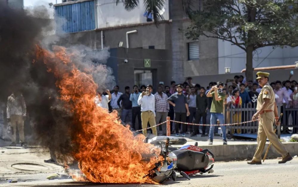4 Noida protests