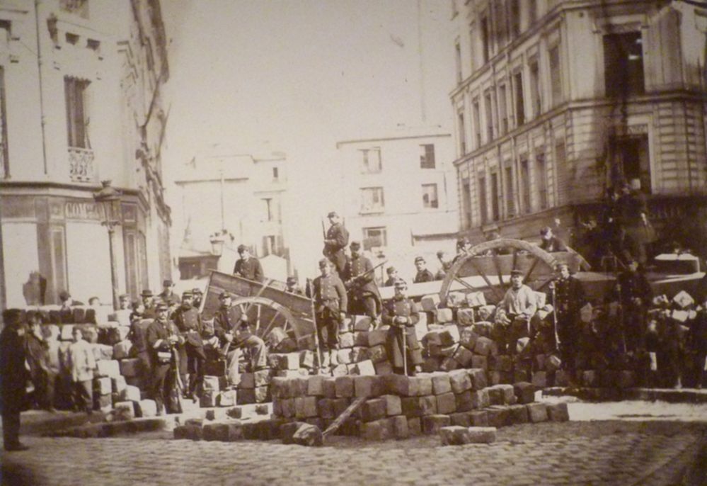 Commune 16 barricade passage Raoul