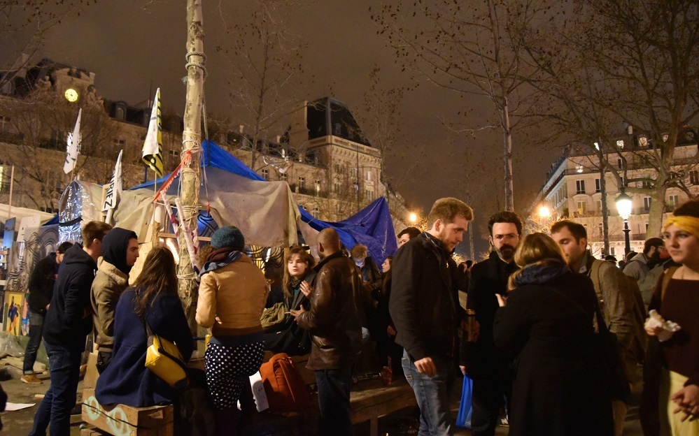11 Une Nuit Debout place de la Republique