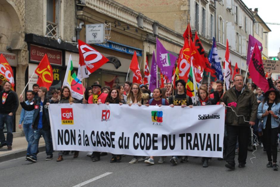 banderole auch manif code du travail 0