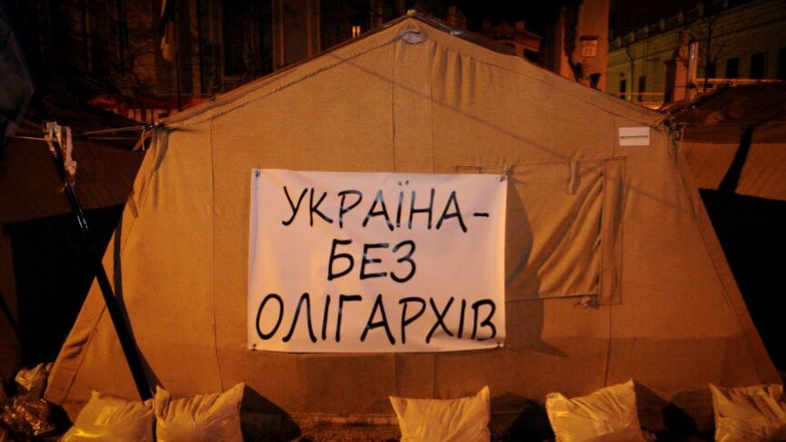 Karmína 20 bez oligarchiv