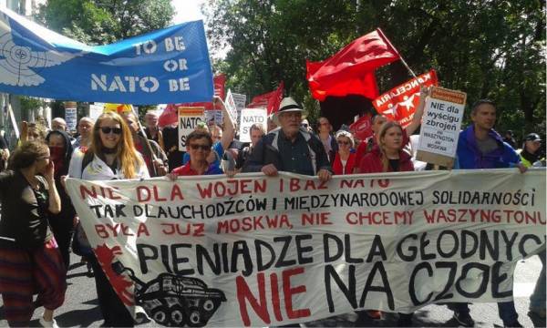 Ούτε Μόσχα, ούτε ΝΑΤΟ: Σημειώσεις από τη Σύνοδο Κορυφής του ΝΑΤΟ και την Αντιπολεμική Αντισύνοδο στη Βαρσοβία