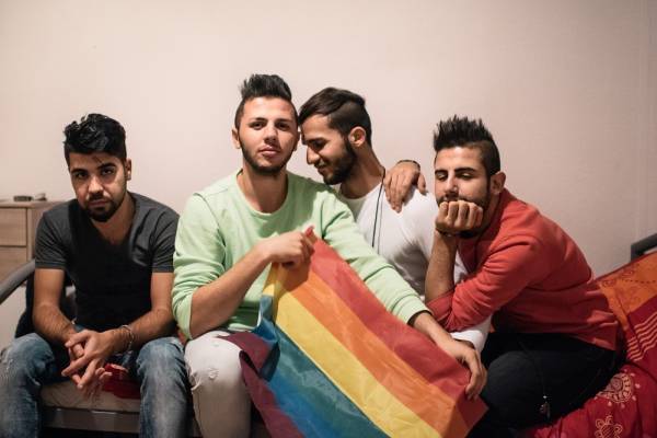 «Οι άλλοι πρόσφυγες» - στερεότυπα, προβλήματα, ανεπάρκειες που ανακύπτουν κατά τις συνεντεύξεις ΛΟΑΤΚΙ προσφύγων