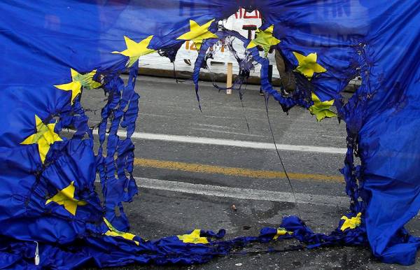 ANT.AΡ.ΣΥ.Α.: Νέα εγκληματικά μνημόνια ετοιμάζει η ΕΕ