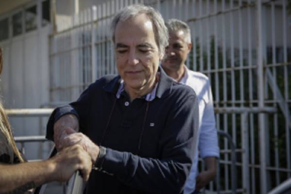 Έκκληση νομικών για τη ζωή του κρατούμενου απεργού πείνας Δημήτρη Κουφοντίνα-Oι 500 πρώτες υπογραφές