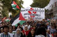 Πολιτική αστάθεια στη Γαλλία: Να δράσουμε πριν να είναι πολύ αργά