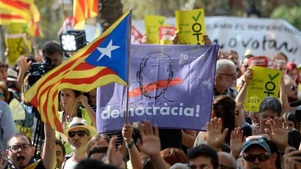Anticapitalistes Catalonia: Απορρίπτουμε το άρθρο 155