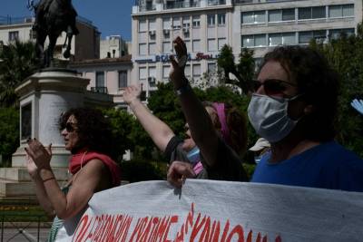 8 σωματεία του ιδιωτικού τομέα καλούν στην απεργία της 6η Μάη και στα Προπύλαια