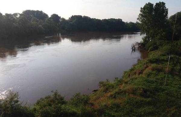 ΑΝΤΑΡΣΥΑ: Άμεση διάσωση των αποκλεισμένων προσφύγων στη νησίδα του Έβρου Ρατσιστικό έγκλημα η στάση της κυβέρνησης