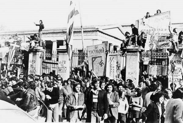 Αγωνιστικές Παρεμβάσεις Συσπειρώσεις Κινήσεις ΔΕ: Ο αγώνας για Ψωμί – Παιδεία – Ελευθερία συνεχίζεται!