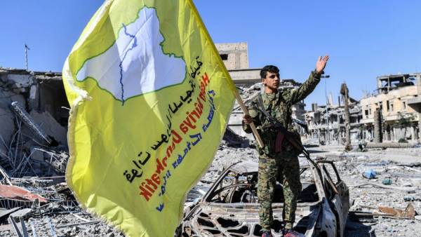 Πρέπει να θυσιαστούν οι κουρδικές ελευθερίες για τον συγκεντρωτισμό της Συρίας;