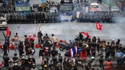 «Θαλού Γκας»: Η άλλη εκδοχή του «κινήματος της νεολαίας της Ταϊλάνδης»