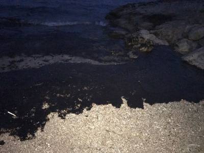 ΑΝΤΑΡΣΥΑ ΠΕΙΡΑΙΑ: ΓΙΑ ΤΟ ΟΙΚΟΛΟΓΙΚΟ ΕΓΚΛΗΜΑ ΣΤΟΝ ΠΕΙΡΑΙΑ ΥΠΕΥΘΥΝΟΙ ΕΙΝΑΙ ΕΦΟΠΛΙΣΤΕΣ ΚΑΙ ΥΠΟΥΡΓΕΙΟ