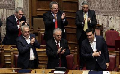 ΑΝΤΑΡΣΥΑ: Καμία ψήφο εμπιστοσύνης στα μνημόνιά τους