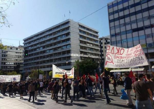 24/10: Πετυχημένη αντιπολεμική πορεία στην Αθήνα