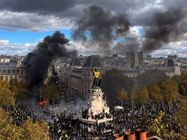 Κοινωνική εξέγερση στη Γαλλία: ήταν αναπόφευκτο να εκραγεί