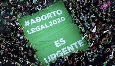 Νόμιμες οι εκτρώσεις στην Αργεντινή! Ένα πρώτο βήμα για μια τεράστια νίκη...