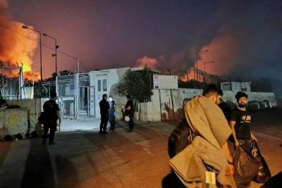 ΣΥ.ΠΡΟ.ΜΕ - ΣΥΓΚΕΝΤΡΩΣΗ ΠΑΡΑΣΚΕΥΗ 11/9, 7 μμ πλ. ΒΙΚΤΩΡΙΑΣ – ΠΟΡΕΙΑ ΣΤΗ ΒΟΥΛΗ