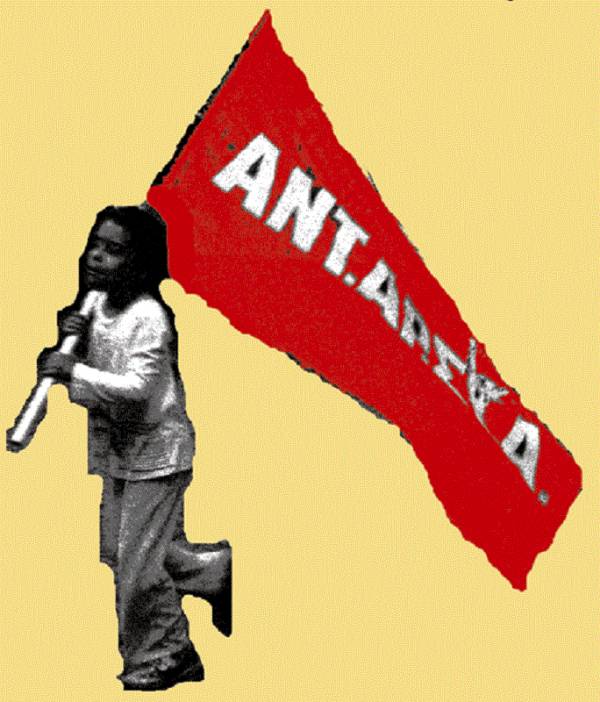 ΑΝΤΑΡΣΥΑ Θεσσαλονίκης: Ανεπιθύμητος ο εκπρόσωπος της μνημονιακής λαίλαπας Ζ.Κ. Γιούνκερ!