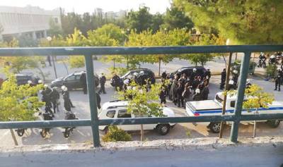 νΚΑ: Εφόδους δυνάμεων καταστολής στο πολυτεχνείο κάνουν μόνο οι χούντες!