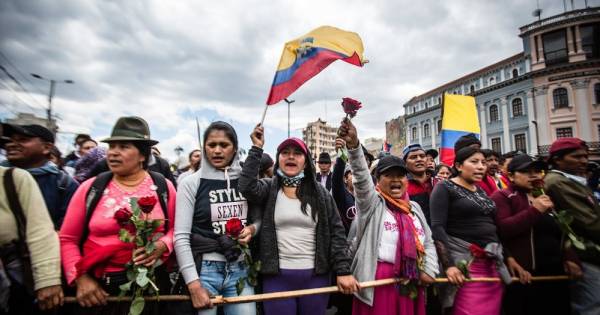 Οι γυναίκες εναντίον των νεοφιλελεύθερων μεταρρυθμίσεων και της καταστολής στον Εκουαδόρ