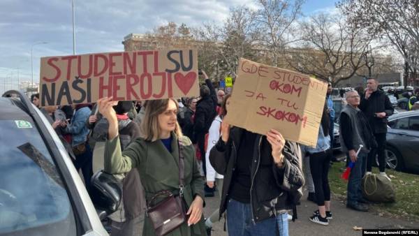 Σερβία. Γιατί είναι σημαντικές οι διαμαρτυρίες σε μικρές πόλεις και δήμους;