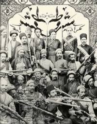 Μια επανάσταση χωρίς δρόμους: Η παραγωγή πολιτικών δημόσιων χώρων κατά τη συνταγματική επανάσταση του Ιράν το 1905-06