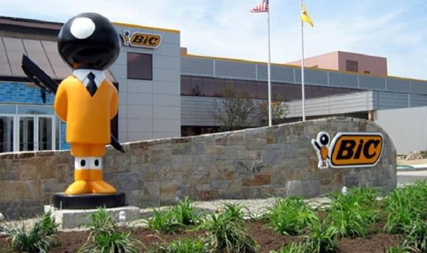 ΚΑΤΑΓΓΕΛΙΑ: Bic, λιποθυμικά περιστατικά εργαζομένων λόγω των συνθηκών εργασίας