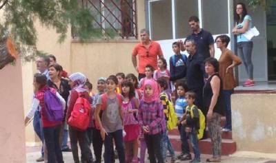 Καλωσορίσαμε τα προσφυγόπουλα από το Σούνιο στα σχολεία του Λαυρίου αλλά στο ερώτημα τους : «where are the Greeks» ? Τι θα απαντήσουμε ;