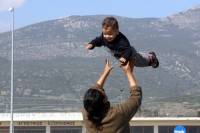 ΚΕΕΡΦΑ: Ρατσιστική απόφαση-ντροπή για το περιορισμό της μετακίνησης προσφύγων από τα νησιά