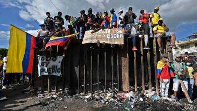 Κολομβία: Η λαϊκή εξέγερση καταστρέφει το νεοφιλελεύθερο και στρατιωτικό καθεστώς