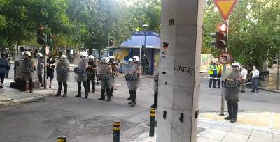 Όχι σταθμός ΜΕΤΡΟ στην Πλατεία Εξαρχείων! Η ΑΝΤΑΡΣΥΑ καταγγέλλει το αίσχος της κρατικής καταστολής στα Εξάρχεια και την ευρύτερη περιοχή