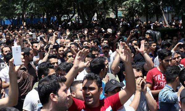 Διαδηλώσεις στο Ιράν: Μεταβαλλόμενη δυναμική μεταξύ της Ισλαμικής Δημοκρατίας και των φτωχών