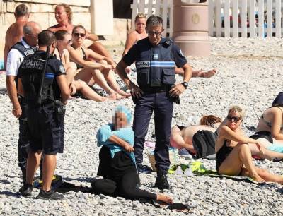 Ανακοίνωση ΑΝΤΑΡΣΥΑ για την απαγόρευση του μπουρκίνι στη Γαλλία