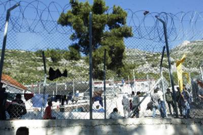 Η αστυνομία συνέλαβε πρόσφυγες που δέχτηκαν επίθεση με καραμπίνα