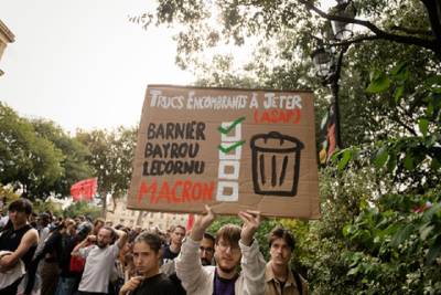 Γαλλία: Αναστολή της μεταρρύθμισης των συντάξεων: ένα τέχνασμα που δεν πρέπει να μας αποθαρρύνει - Nouveau Parti anticapitaliste (NPA)