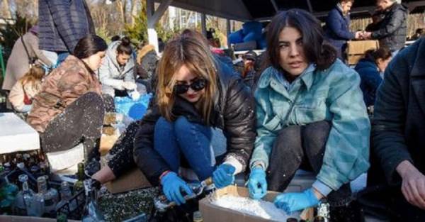 Σχολιασμός για το “Φεμινιστικό μανιφέστο κατά του πολέμου” - της Catherine Samary