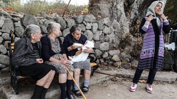 ΚΕΕΡΦΑ: Στοπ στις προκλήσεις των νεοναζί και της ακροδεξιάς στη Λέσβο