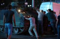 Ανακοίνωση του DSiP (Επαναστατικού Σοσιαλιστικού Εργατικού Κόμματος) στην Τουρκία τις πρώτες ώρες του πραξικοπήματος. Φωτορεπορτάζ