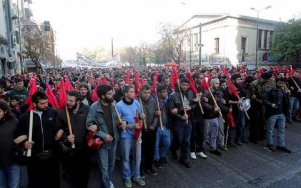 Καταγγελία για τραμπούκικη επίθεση στο Πολυτεχνείο στις 15/11