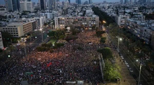 Μεγάλη διαδήλωση στο Τελ Αβίβ ενάντια στην προσάρτηση παλαιστινιακών εδαφών