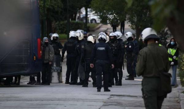 Κοινή ανακοίνωση 25 οργανώσεων για τη χθεσινή καταστολή