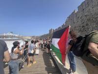 Συμμαχία Σταματήστε τον Πόλεμο: Κόψτε τις σχέσεις με τους σιωνιστές, δεν μας σταματάτε με ΜΑΤ – προσαγωγές!