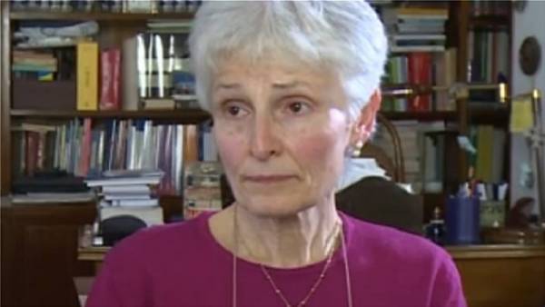 Πέφτει η νύχτα στο Παλέρμο: Σχόλιο για τη δίωξη της Ιταλίδας καθηγήτριας