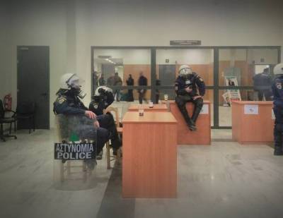 ΑΝΤΑΡΣΥΑ: Η κυβέρνηση ΣΥΡΙΖΑ-ΑΝΕΛ επιβάλλει τους πλειστηριασμούς με ξύλο και δακρυγόνα