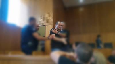 ΑΝΤΑΡΣΥΑ: Αθώος ο Τάσος Θεοφίλου! Η αλληλεγγύη νίκησε! Να βγει από τη φυλακή και η Ηριάννα!