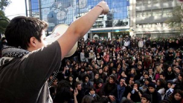 νΚΑ: ΤΙΠΟΤΑ ΔΕΝ ΤΕΛΕΙΩΣΕ, ΟΛΑ ΣΥΝΕΧΙΖΟΝΤΑΙ!