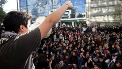 νΚΑ: ΤΙΠΟΤΑ ΔΕΝ ΤΕΛΕΙΩΣΕ, ΟΛΑ ΣΥΝΕΧΙΖΟΝΤΑΙ!