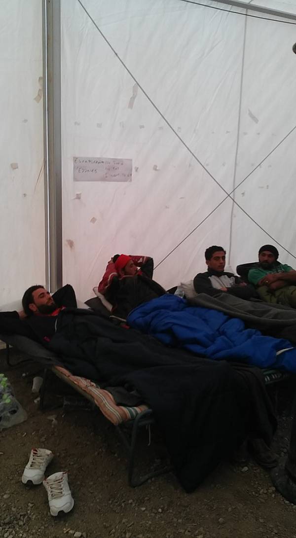 Απεργία πείνας προσφύγων στη Ριστώνα